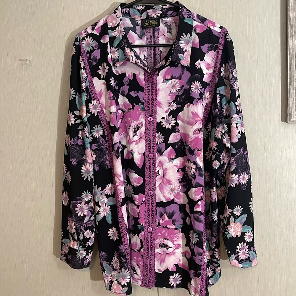Bob Mackie xl floral purple black blouse button down